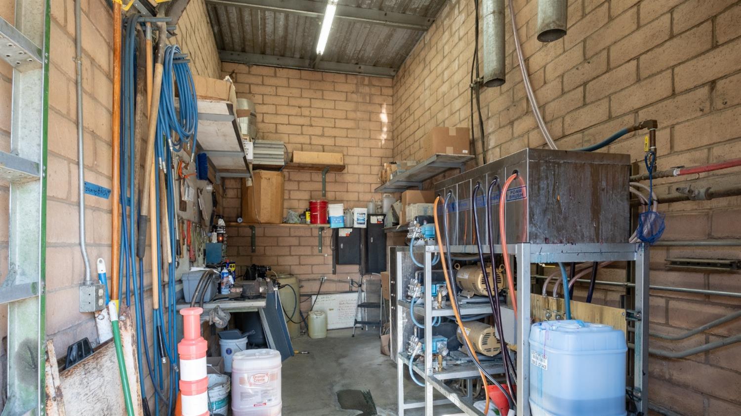 0 Merced St, Dinuba, CA 93618