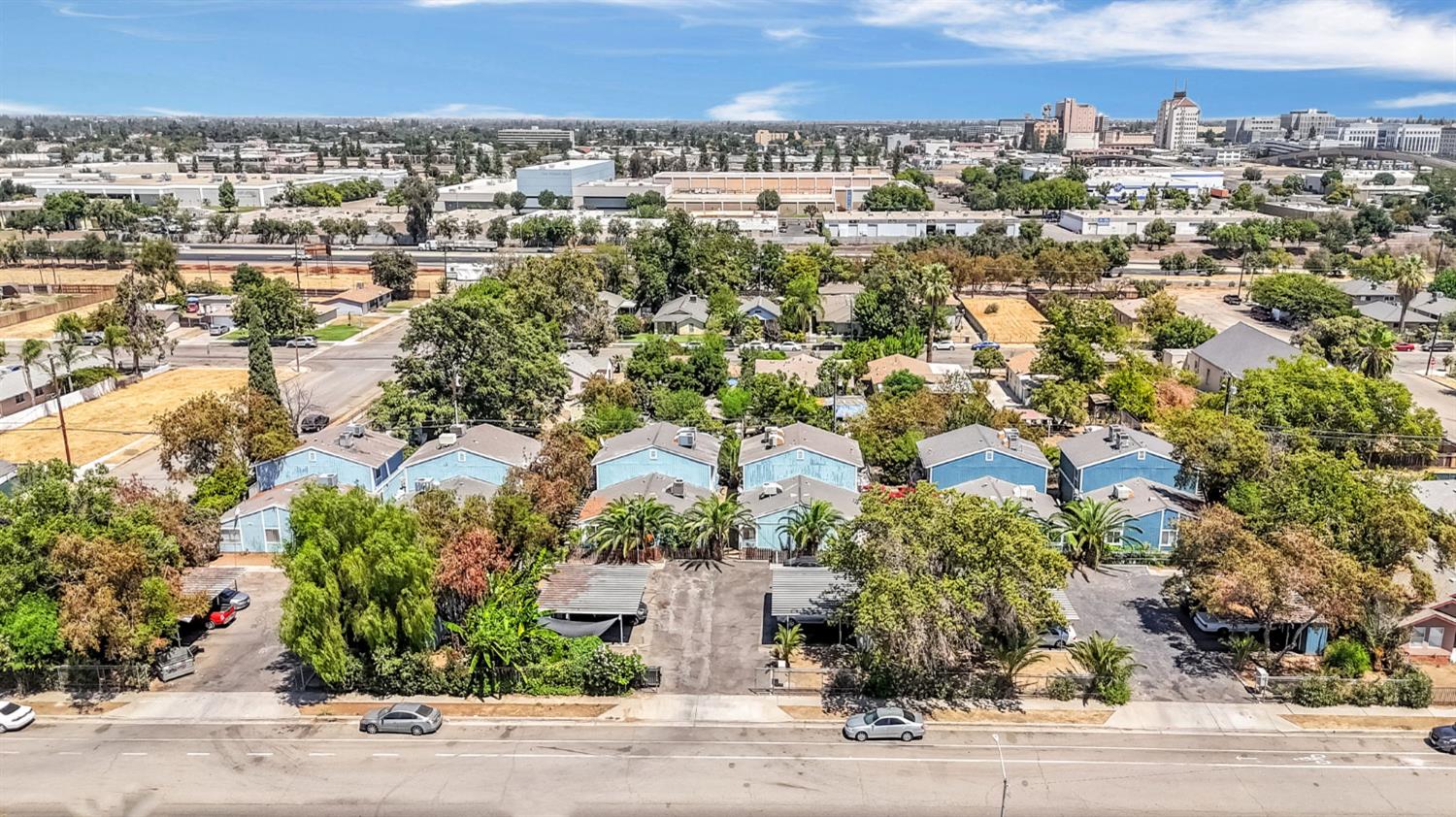 1614 B St, Fresno, CA 93706