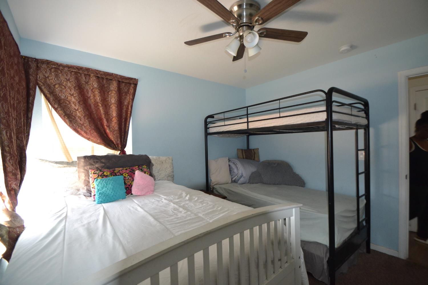 2555 S Lotus Ave, Fresno, CA 93706