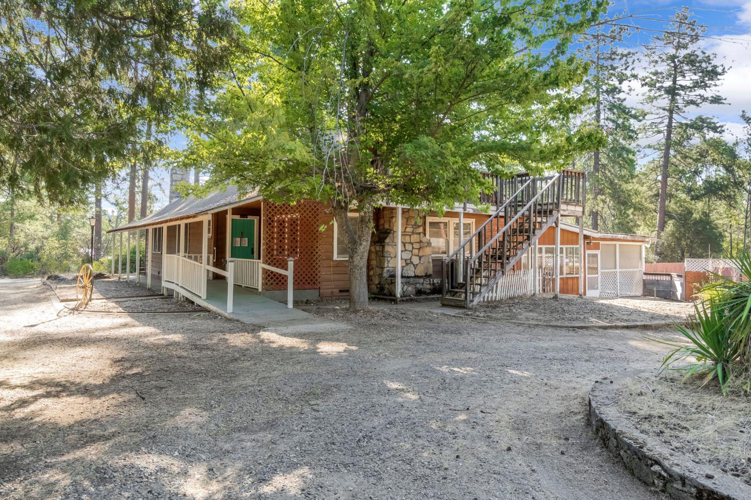 2823 State Highway 49 S, Mariposa, CA 95338