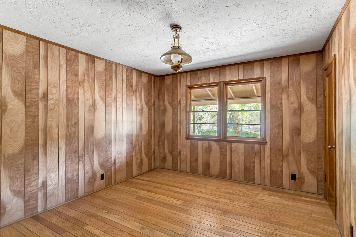 2823 State Highway 49 S, Mariposa, CA 95338