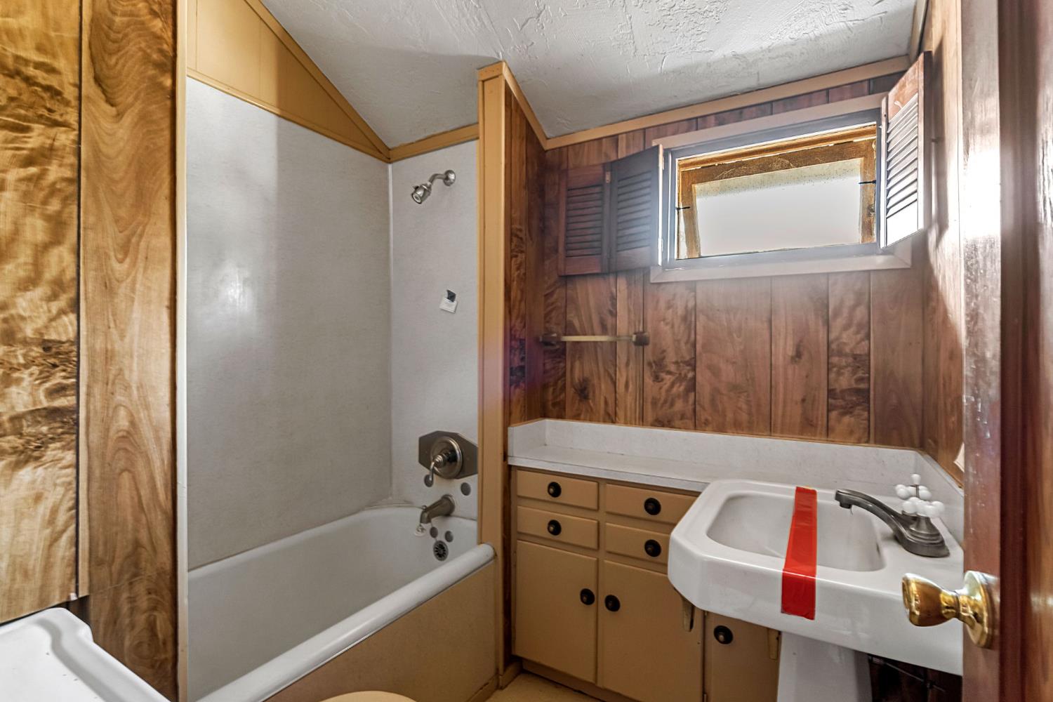 2823 State Highway 49 S, Mariposa, CA 95338