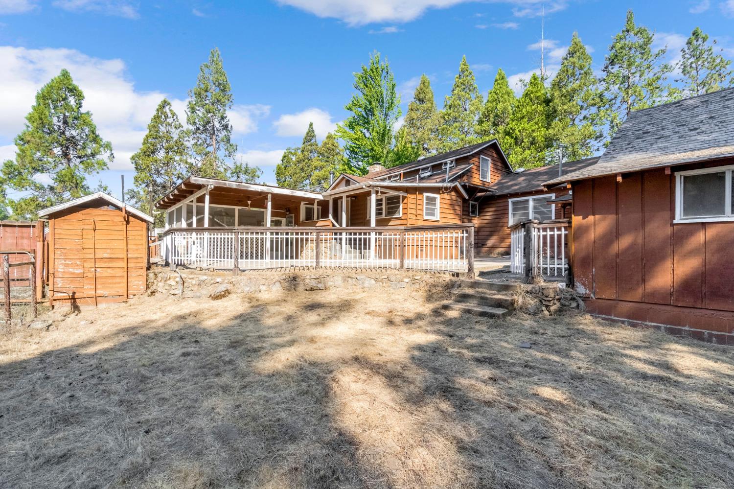 2823 State Highway 49 S, Mariposa, CA 95338