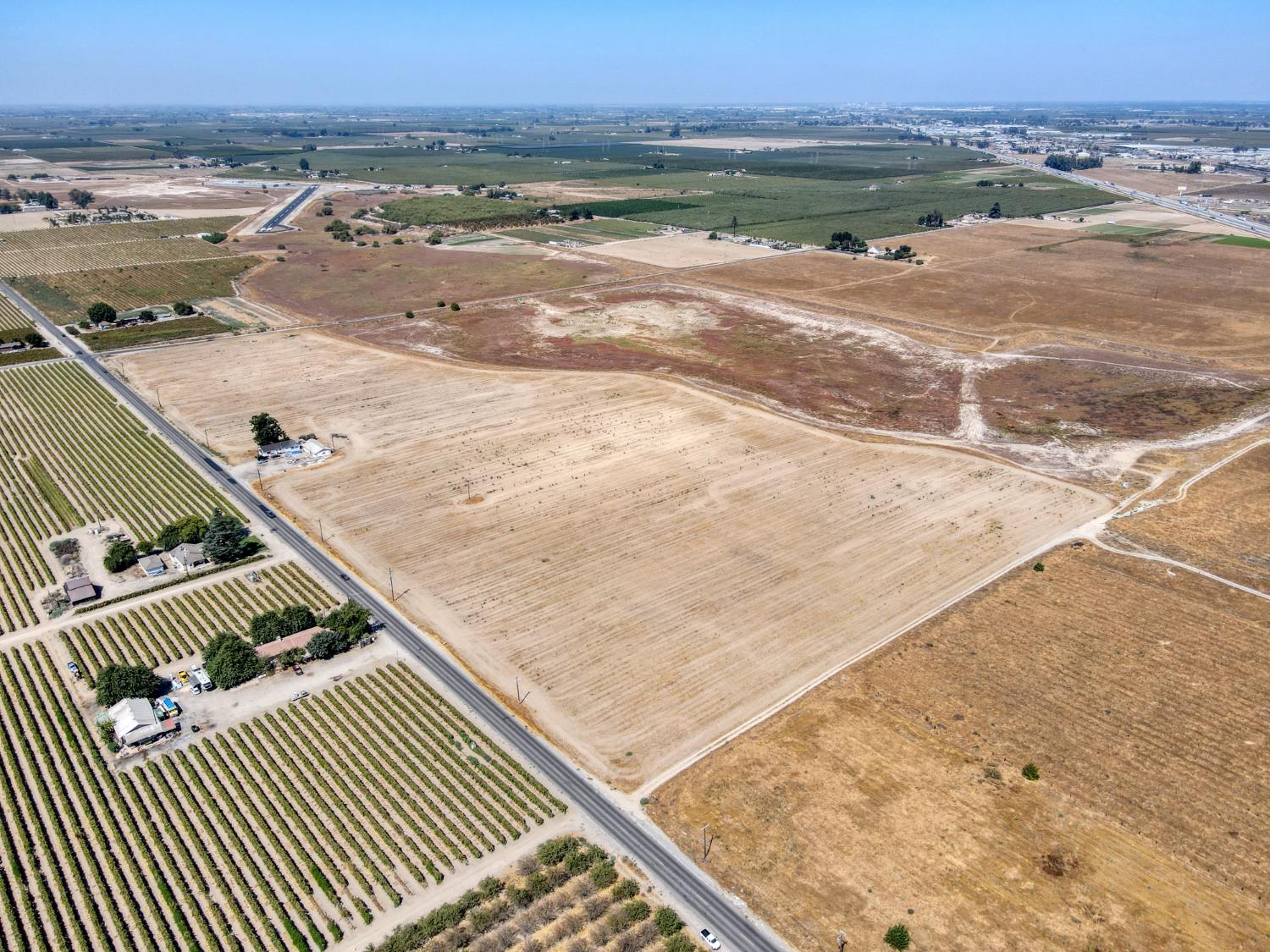 8168 E Floral Ave, Selma, CA 93662