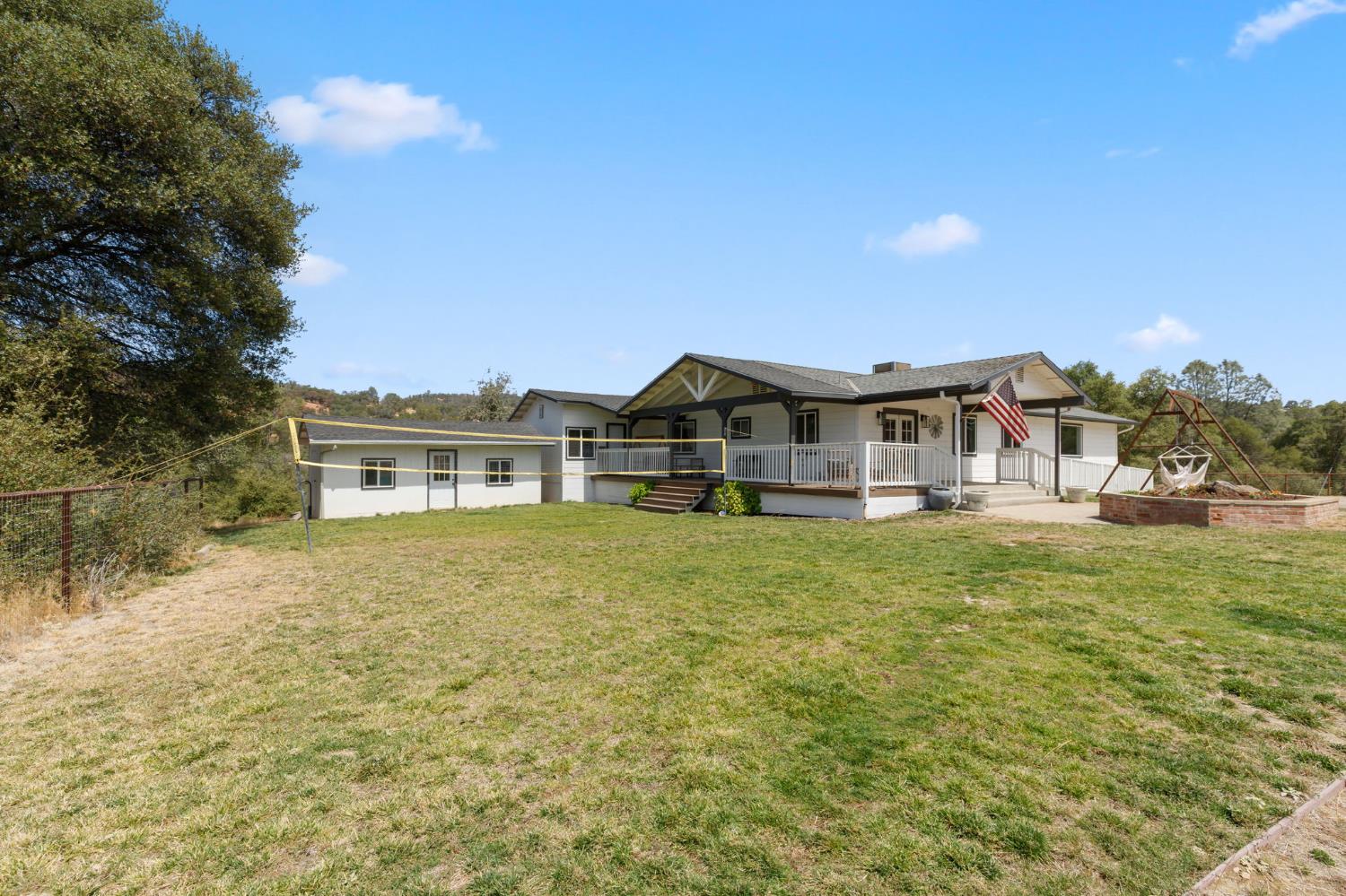 53777 Road 200, O neals, CA 93645