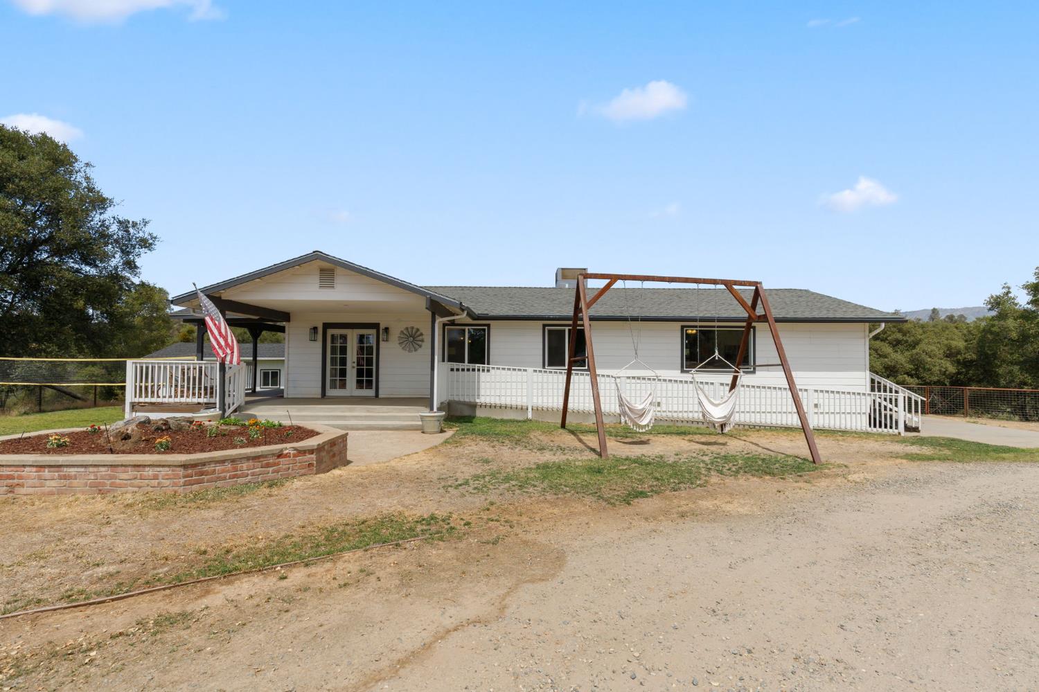 53777 Road 200, O neals, CA 93645