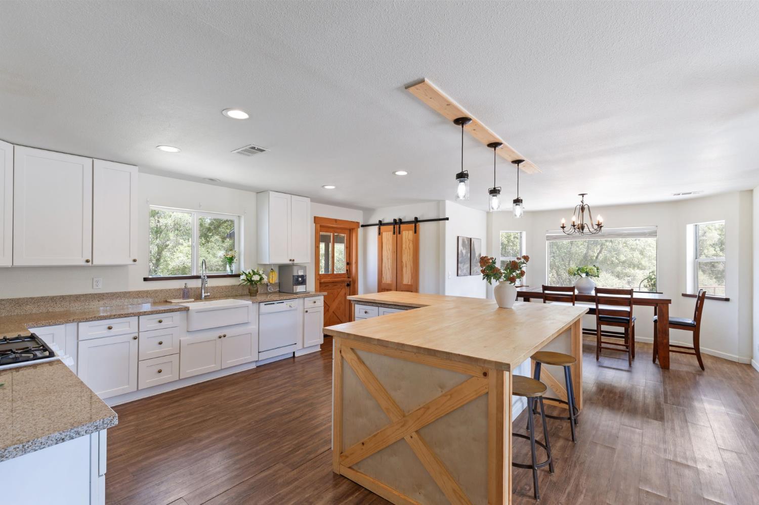 53777 Road 200, O neals, CA 93645