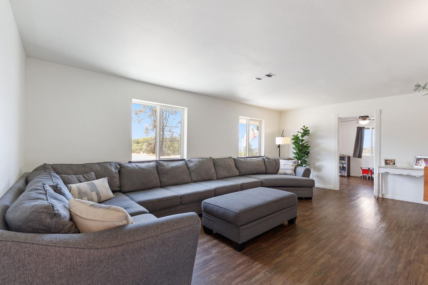 53777 Road 200, O neals, CA 93645