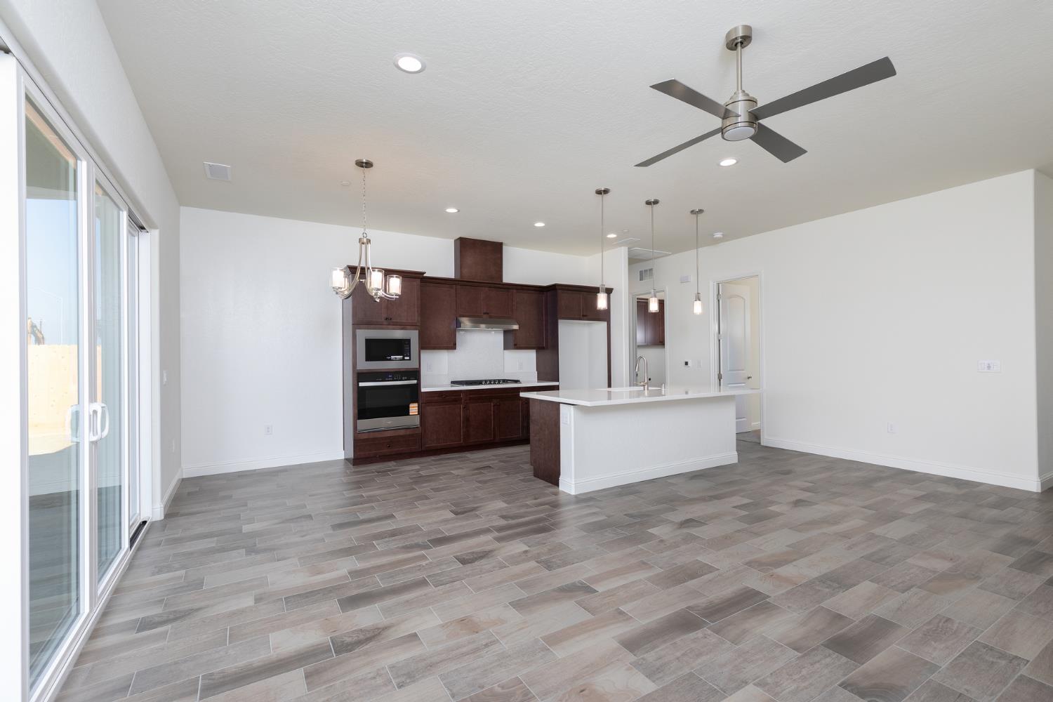 3091 19th Ave, Kingsburg, CA 93631