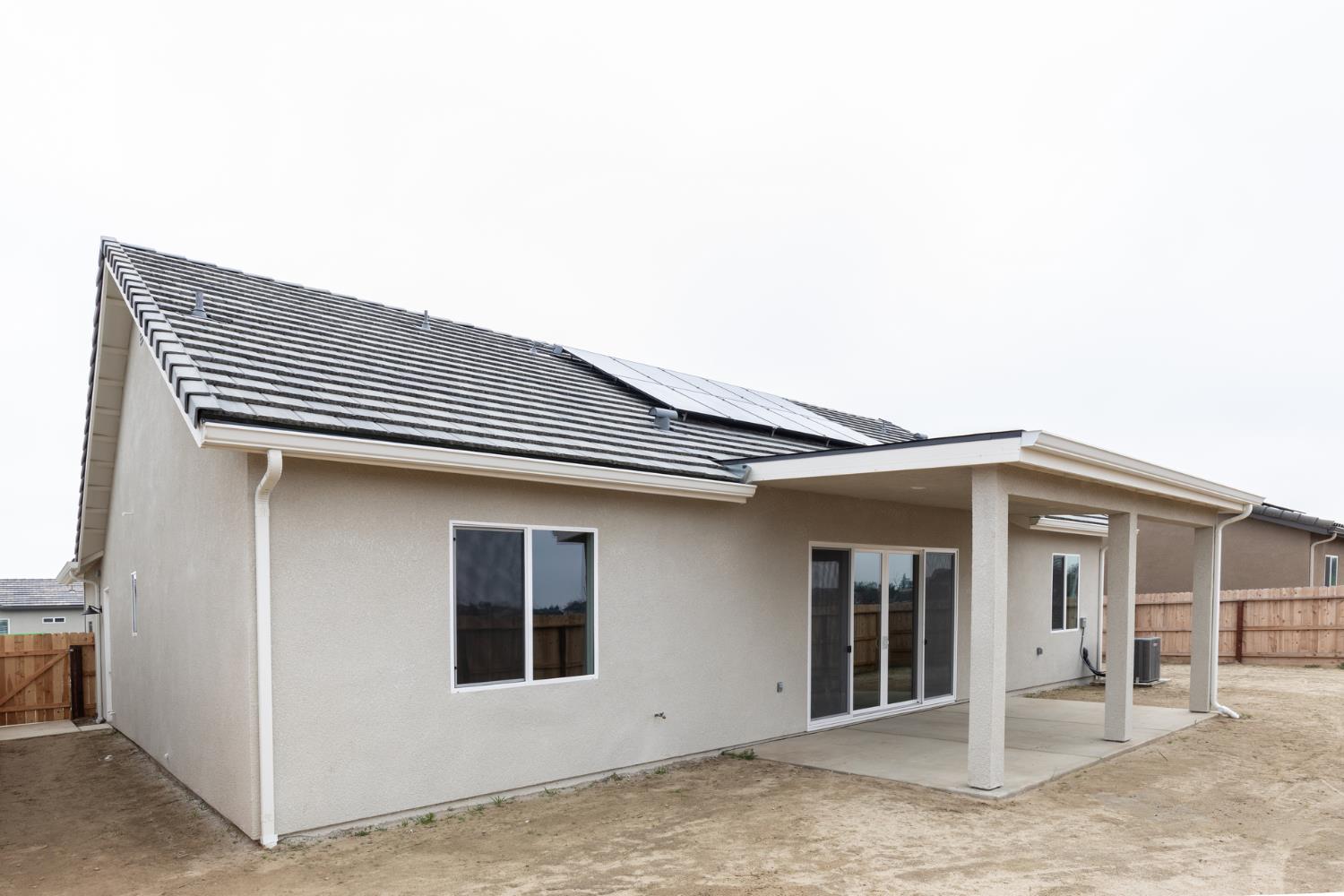 3091 19th Ave, Kingsburg, CA 93631