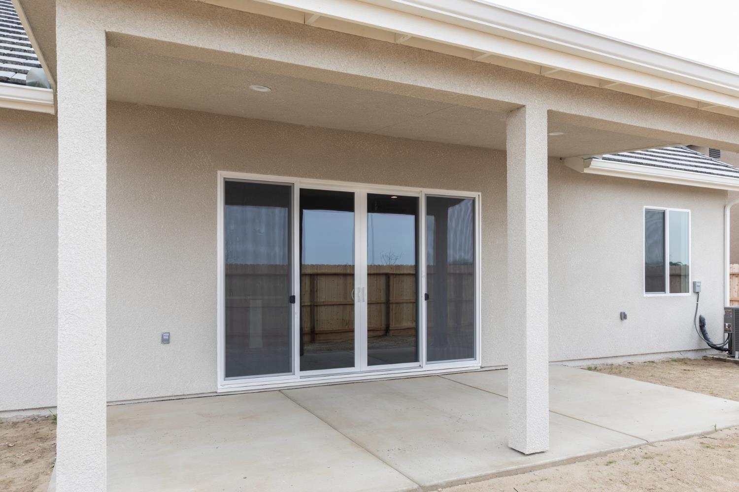 3091 19th Ave, Kingsburg, CA 93631