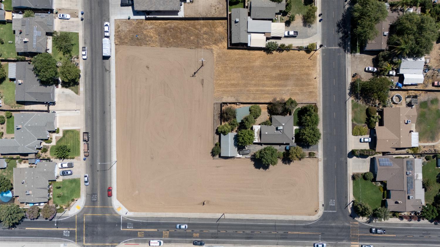 0 0 N Hayes Ave, Dinuba, CA 93618