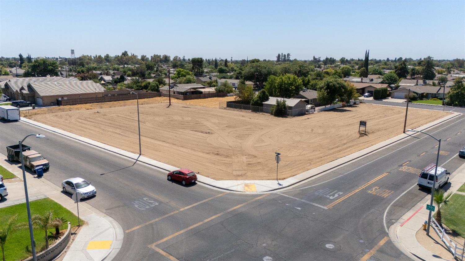 0 0 N Hayes Ave, Dinuba, CA 93618