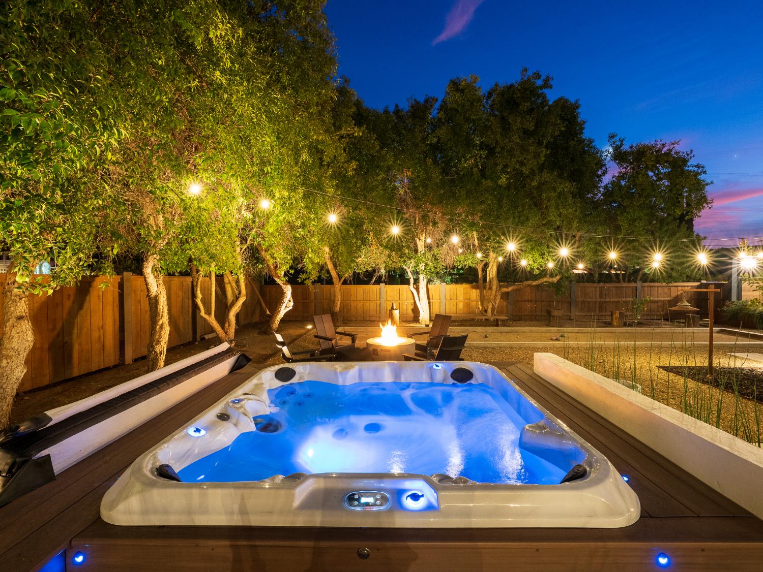 2284 W Palo Alto Ave, Fresno, CA 93711