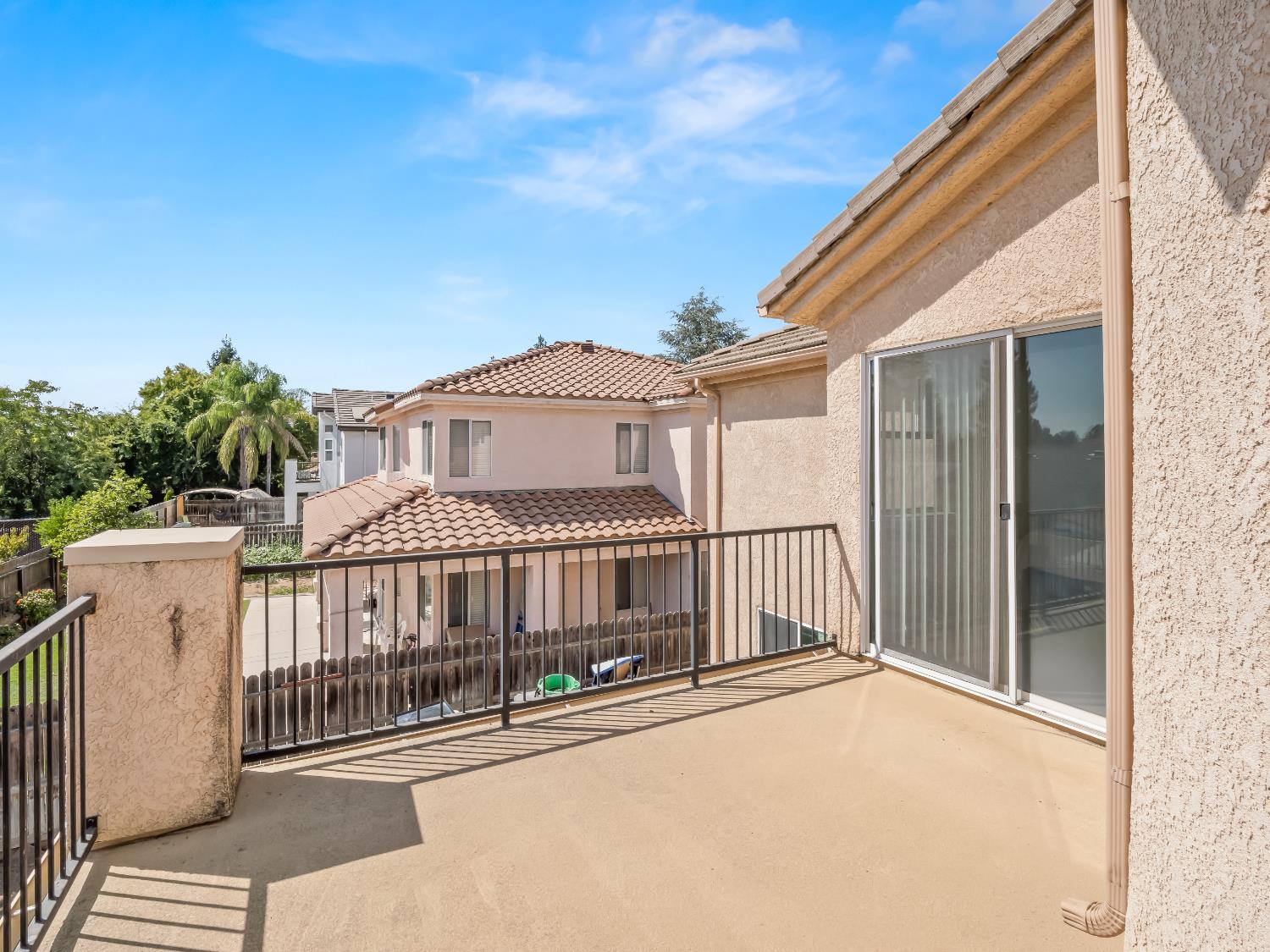 5779 W Bluff Ave, Fresno, CA 93722