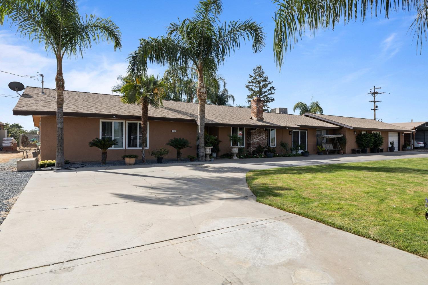 4765 W Shields Ave, Fresno, CA 93722