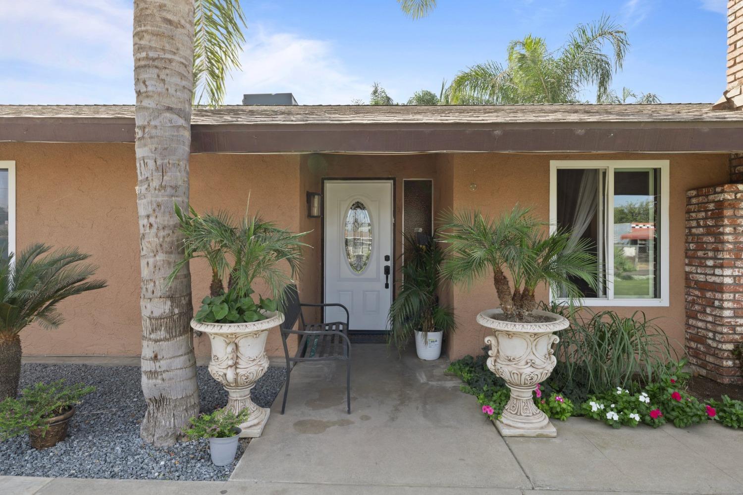 4765 W Shields Ave, Fresno, CA 93722