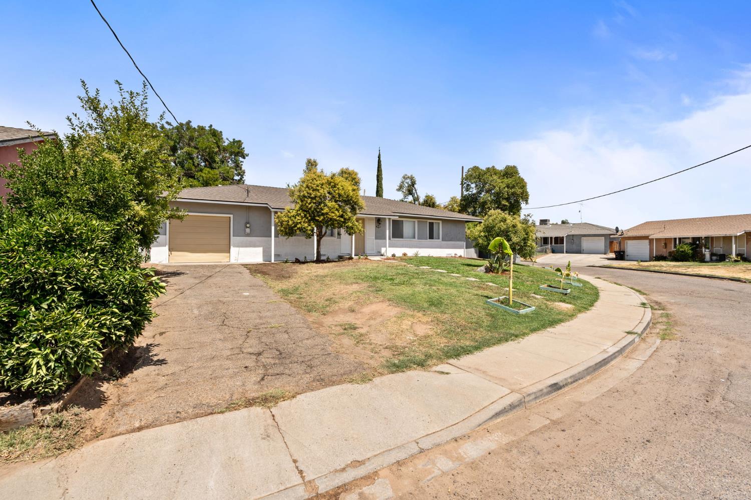 19520 Western Way, Madera, CA 93638