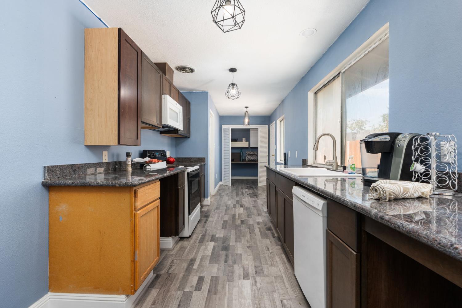 19520 Western Way, Madera, CA 93638