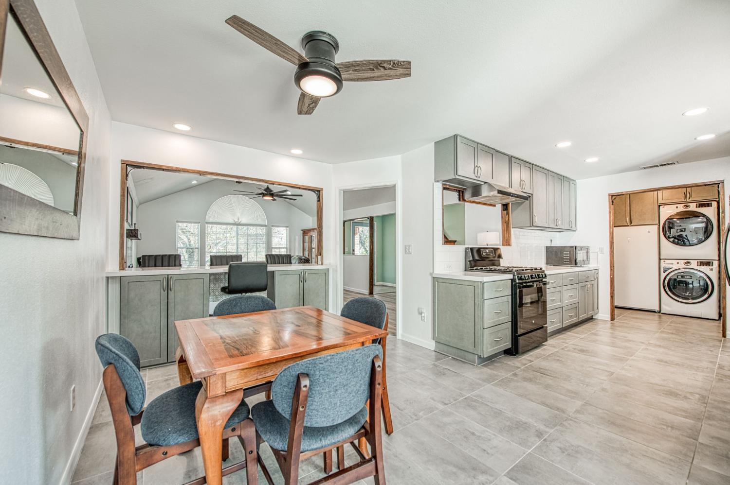 41981 Wild Horse Ct, Coarsegold, CA 93614