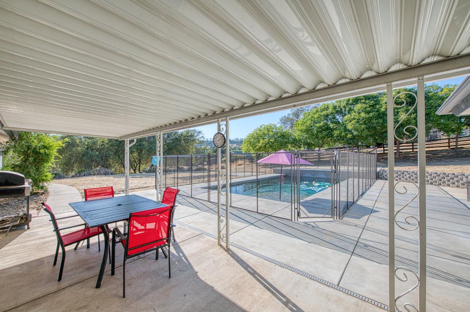 41981 Wild Horse Ct, Coarsegold, CA 93614