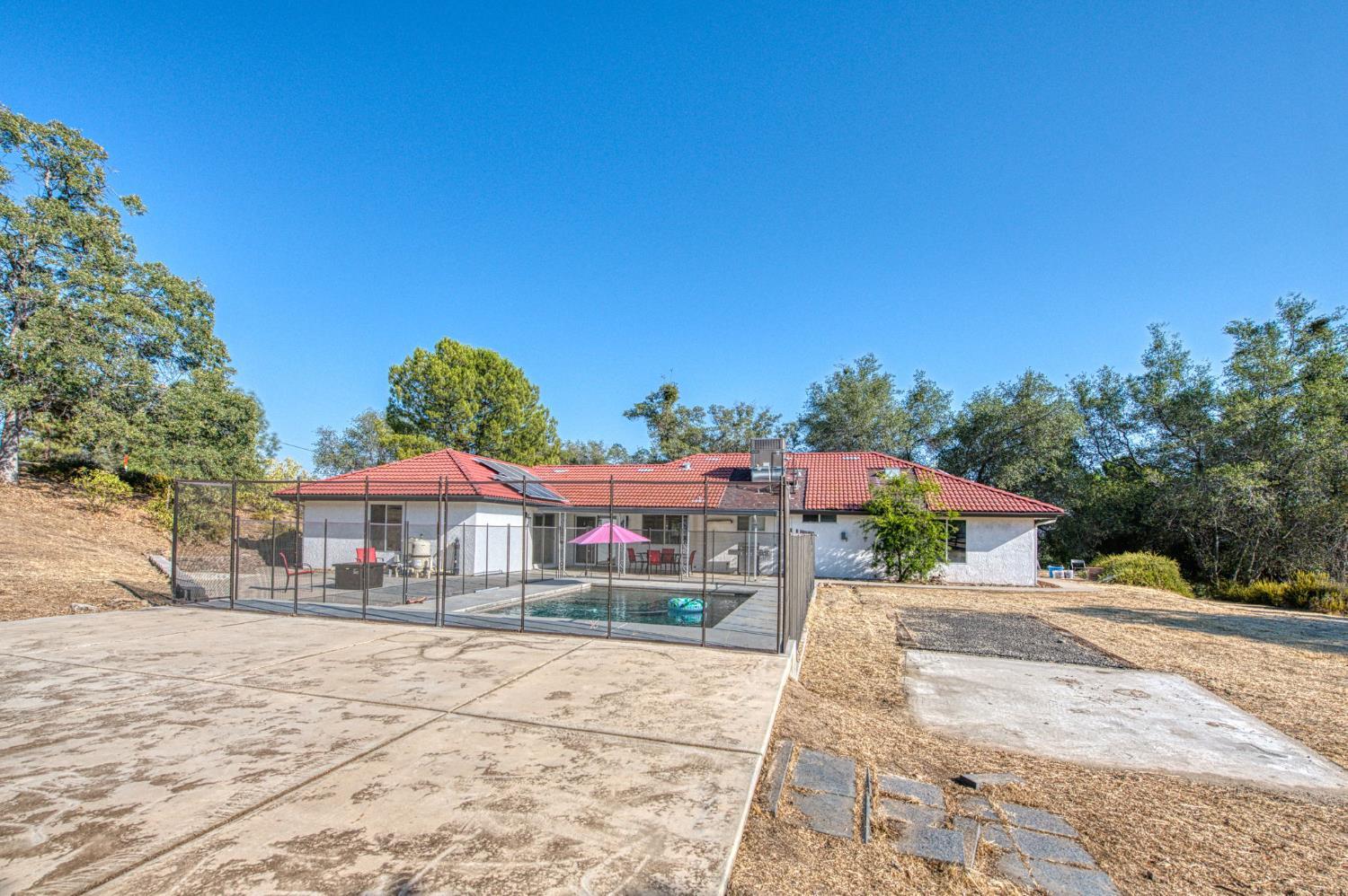 41981 Wild Horse Ct, Coarsegold, CA 93614