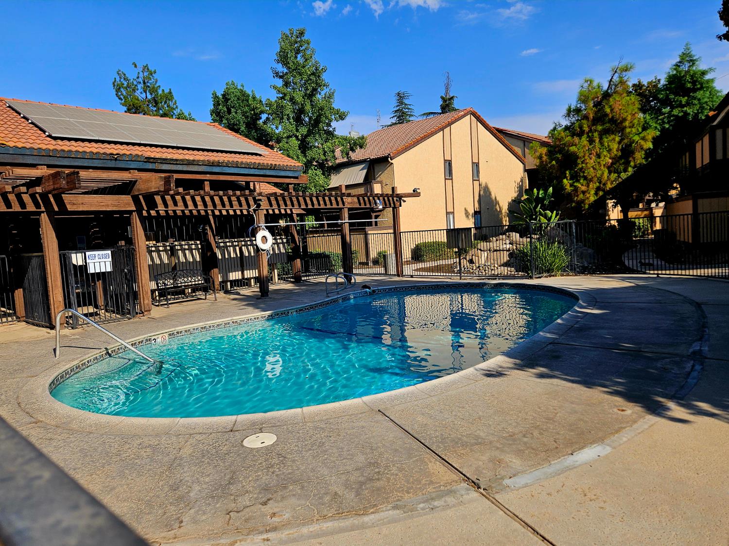 1550 W Ashlan Ave #229, Fresno, CA 93705