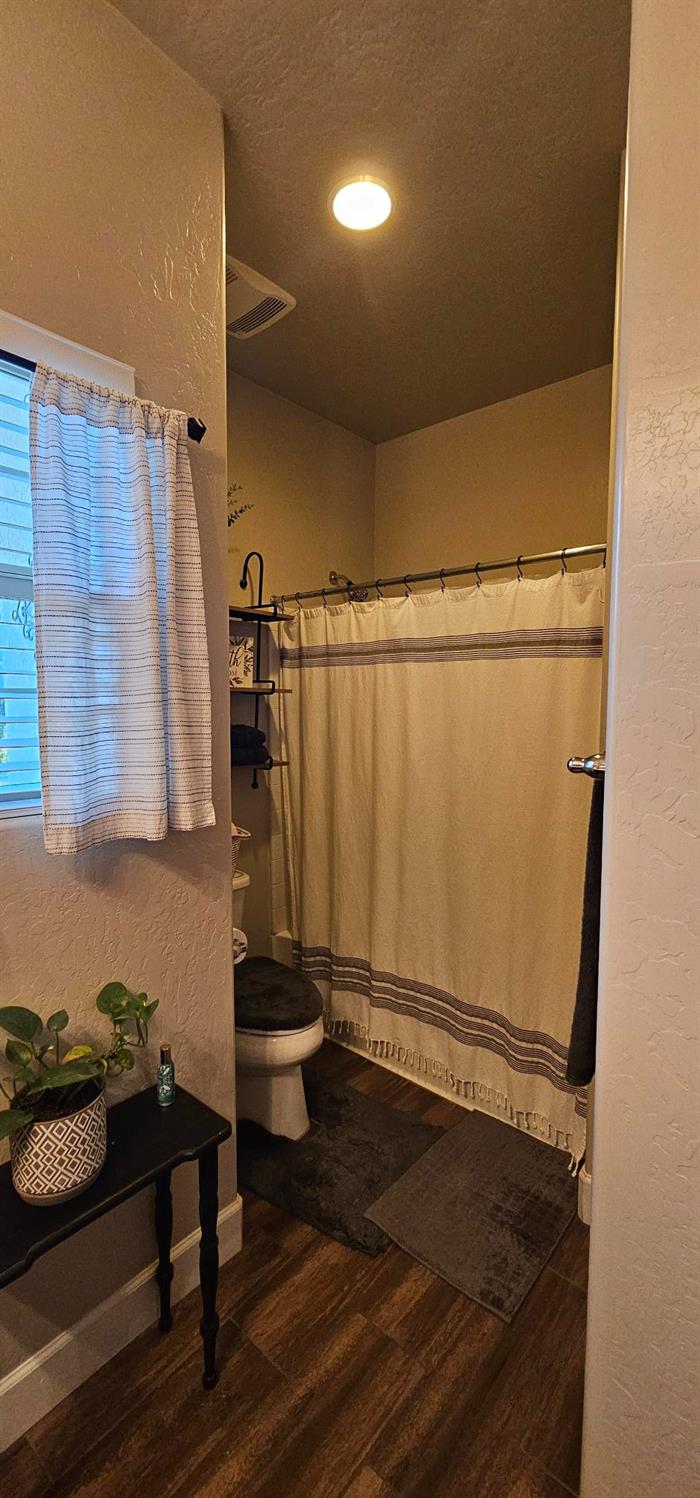 1589 Medellin Ln, Clovis, CA 93619