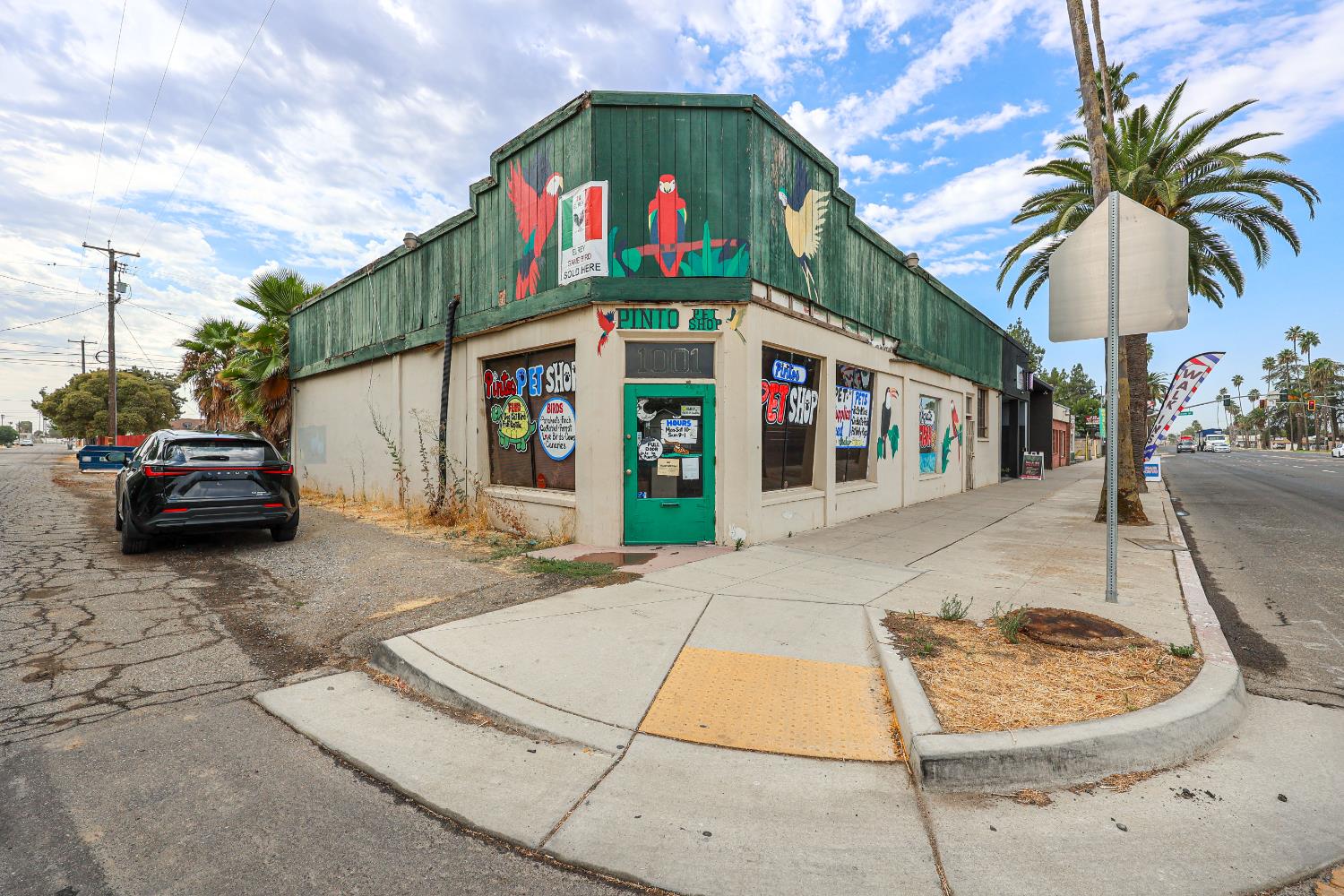 1005 Robertson Blvd, Chowchilla, CA 93610