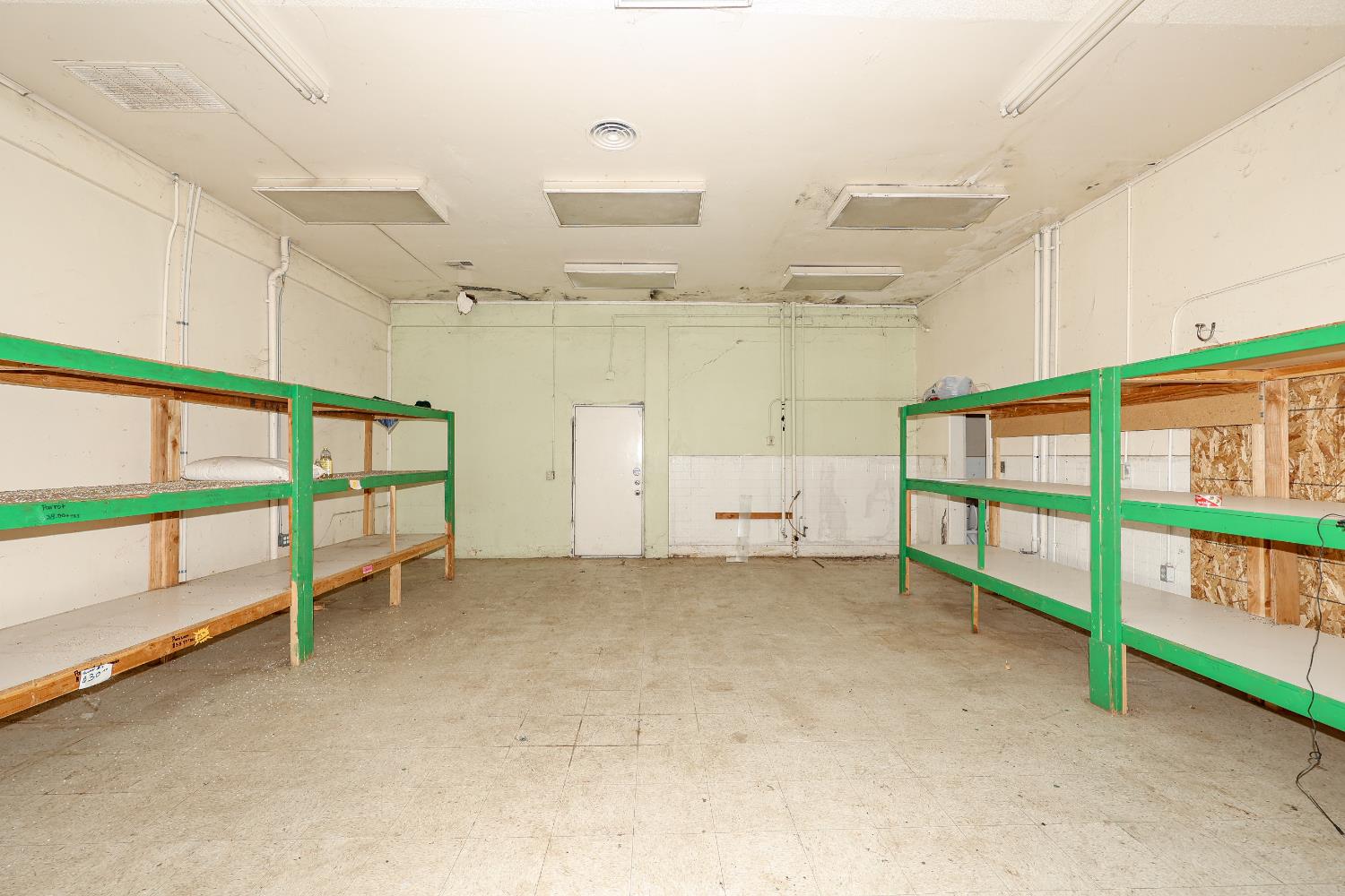 1005 Robertson Blvd, Chowchilla, CA 93610