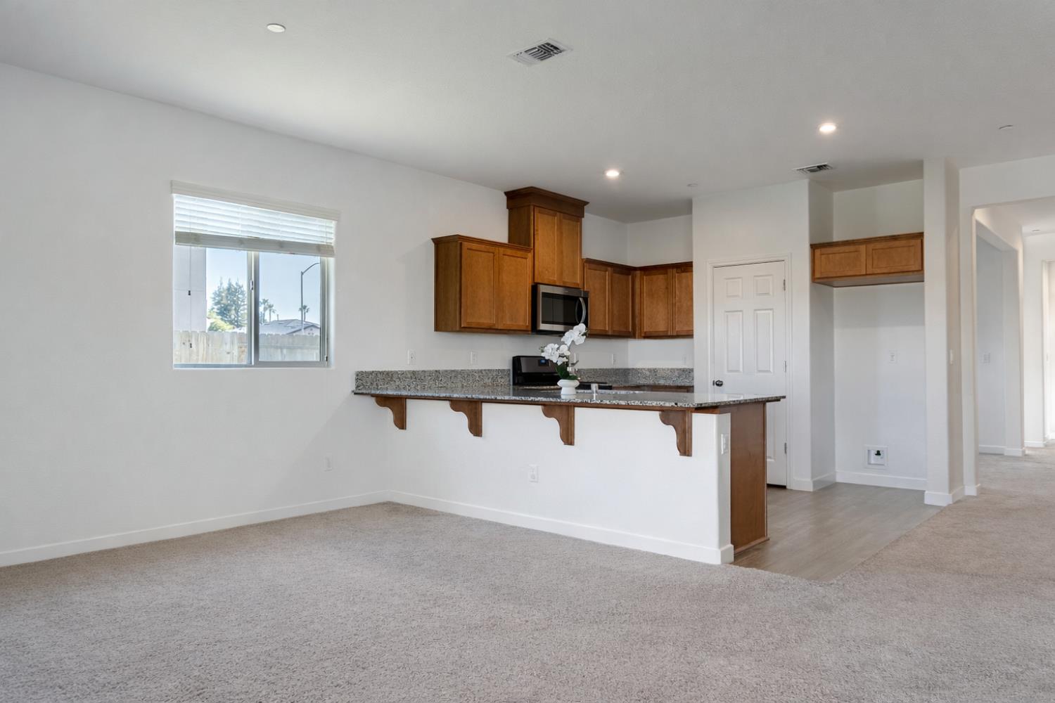 2110 Conadria Ave, Chowchilla, CA 93610