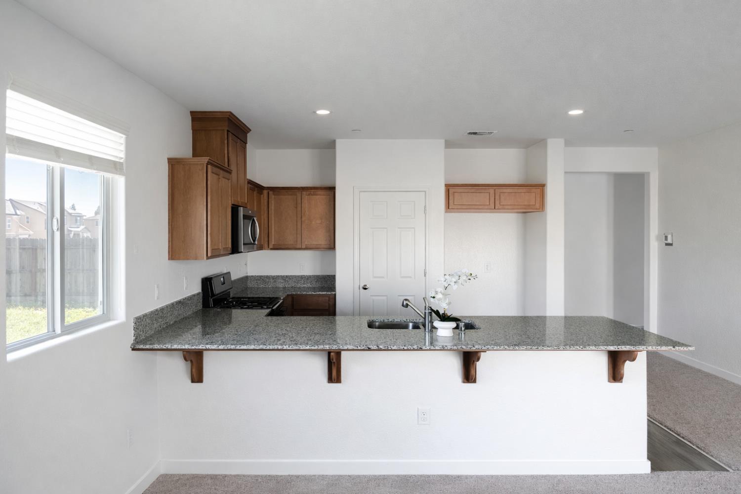 2110 Conadria Ave, Chowchilla, CA 93610