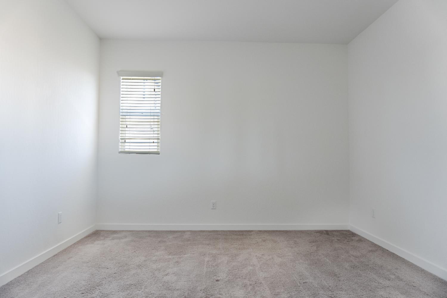 2110 Conadria Ave, Chowchilla, CA 93610