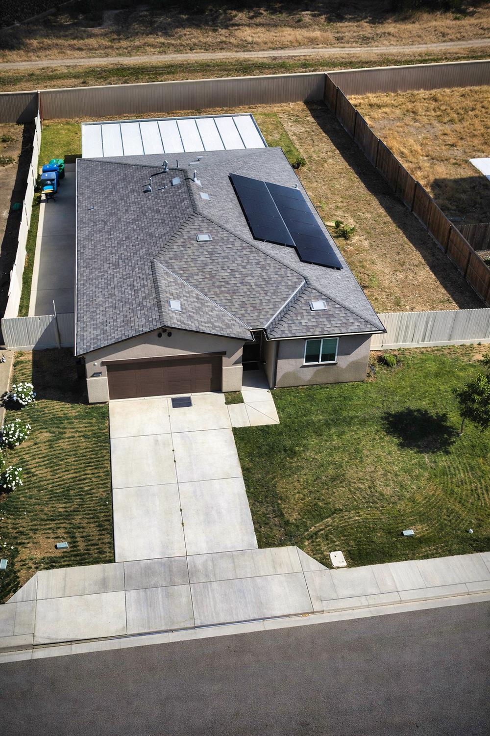 2110 Conadria Ave, Chowchilla, CA 93610