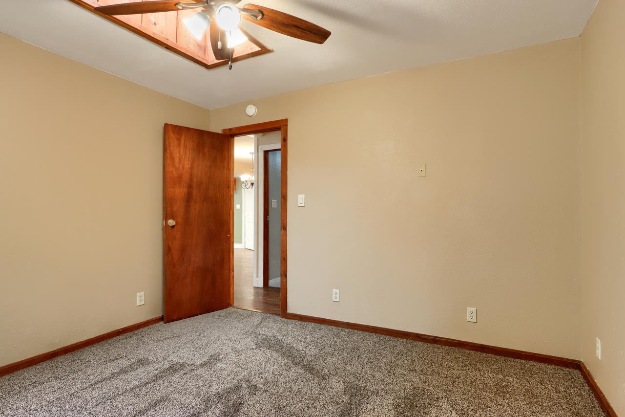 7115 Hites Cove Rd, Mariposa, CA 95338