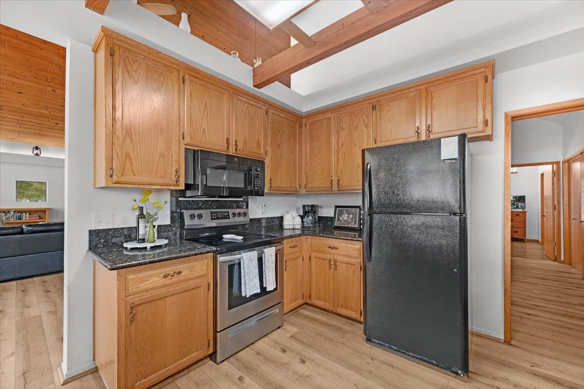 39536 Musick Falls Rd, Shaver Lake, CA 93664