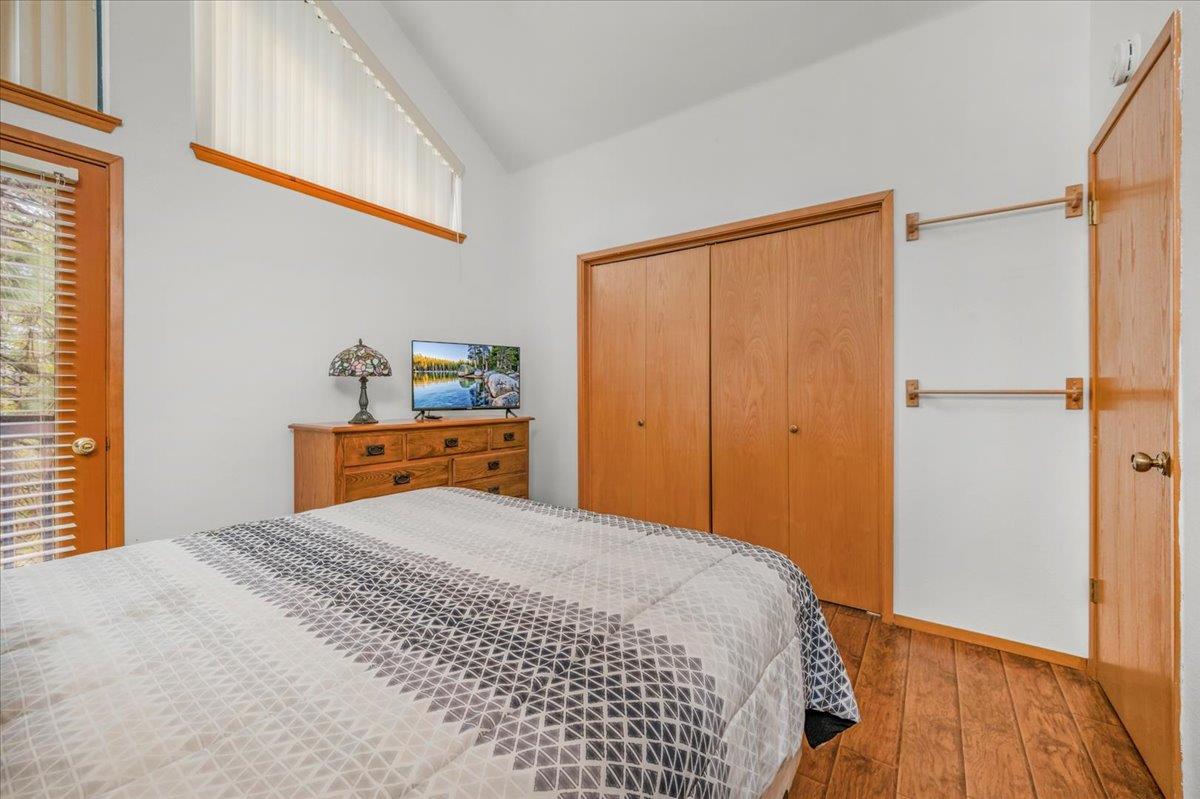 39536 Musick Falls Rd, Shaver Lake, CA 93664