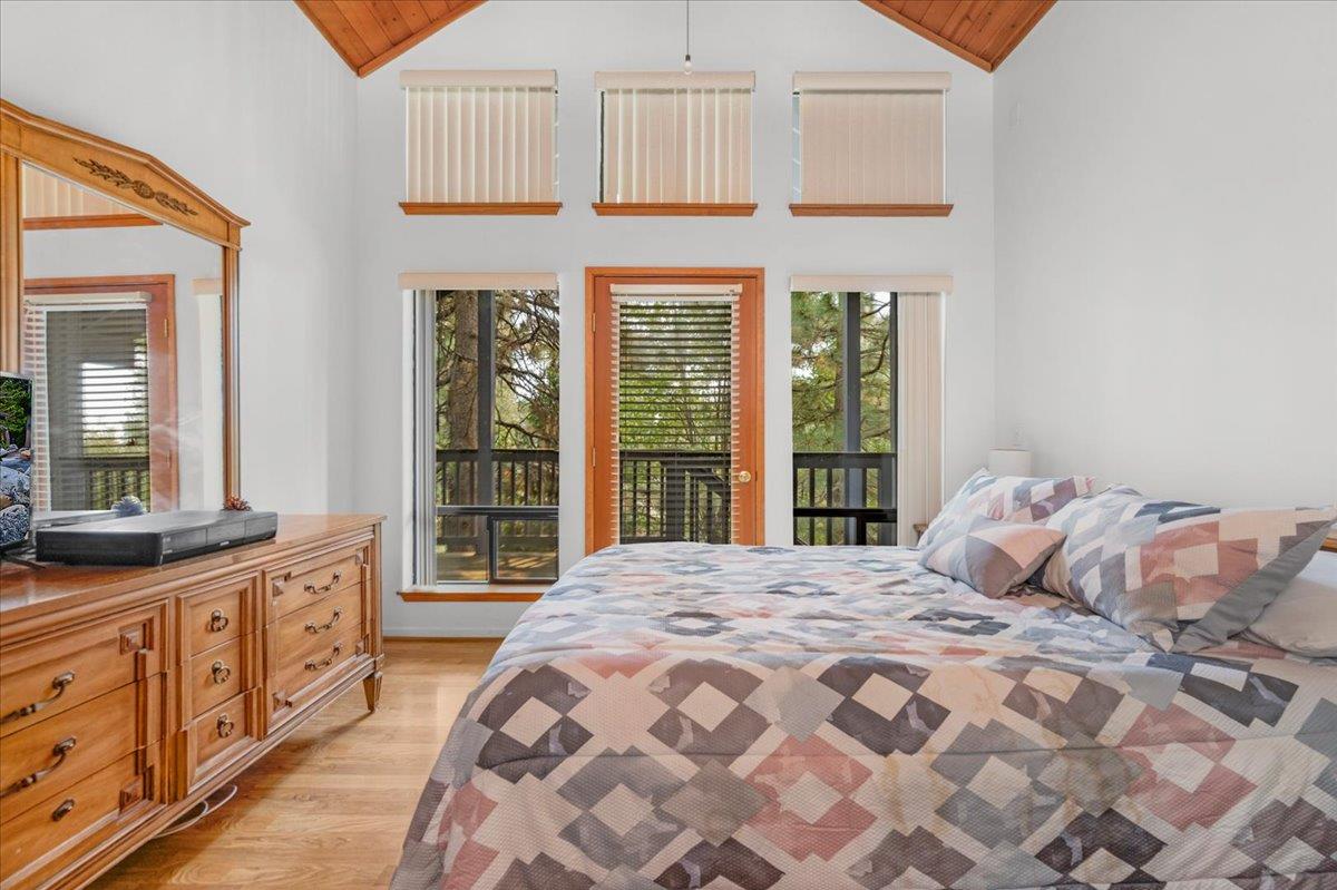 39536 Musick Falls Rd, Shaver Lake, CA 93664