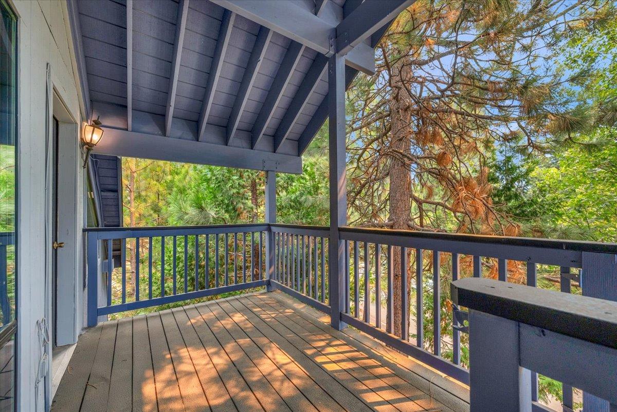 39536 Musick Falls Rd, Shaver Lake, CA 93664