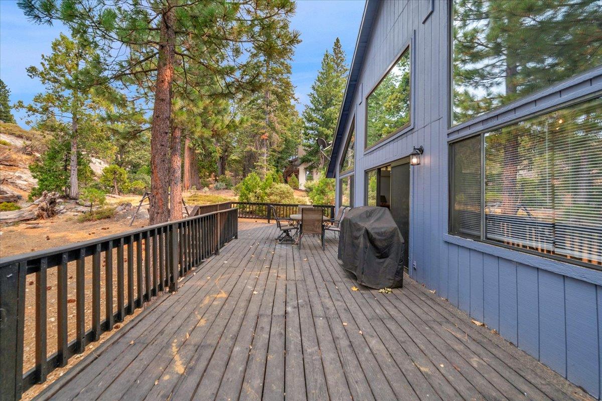 39536 Musick Falls Rd, Shaver Lake, CA 93664