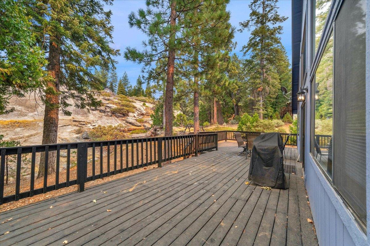 39536 Musick Falls Rd, Shaver Lake, CA 93664