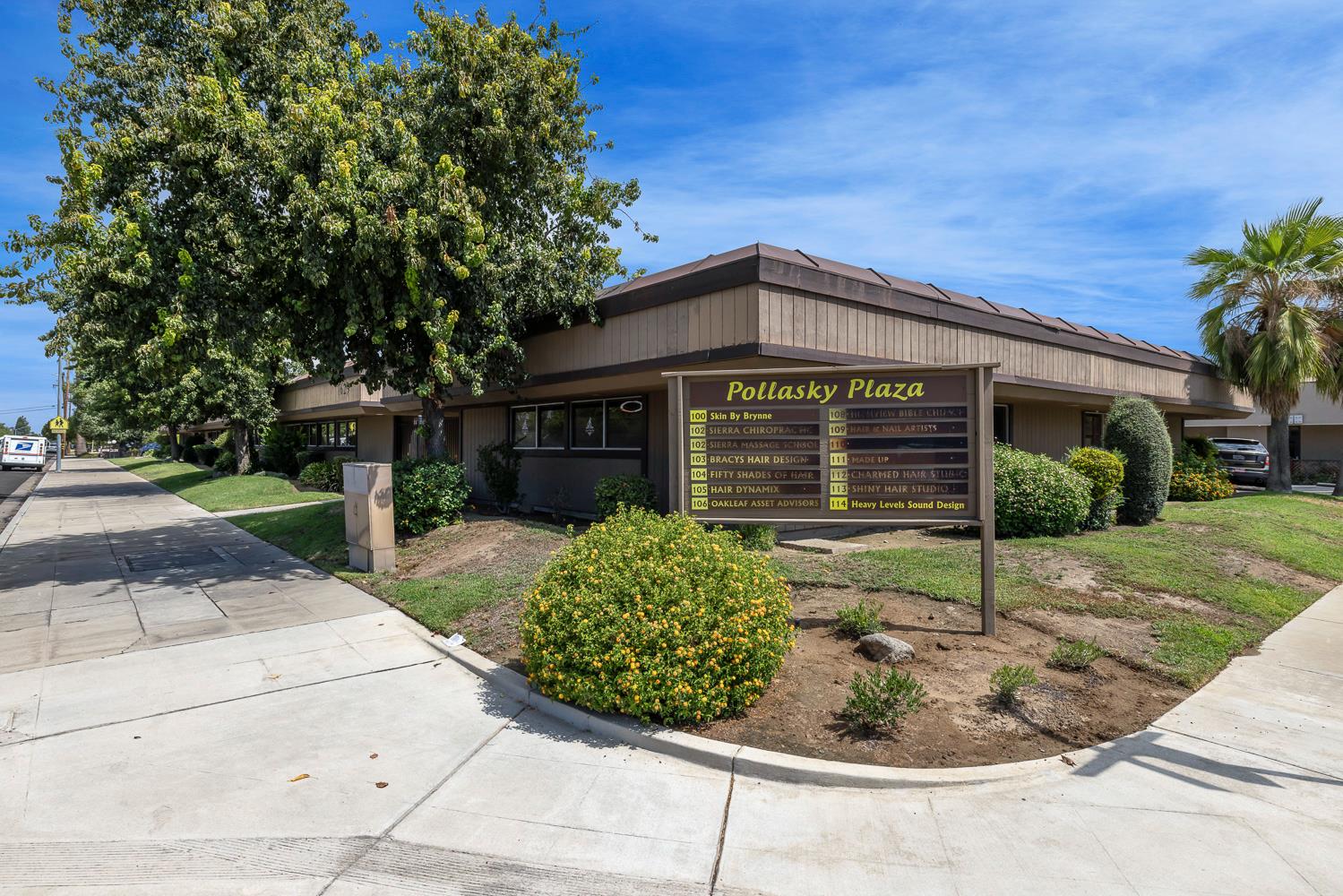 1629 Pollasky Ave, Clovis, CA 93612