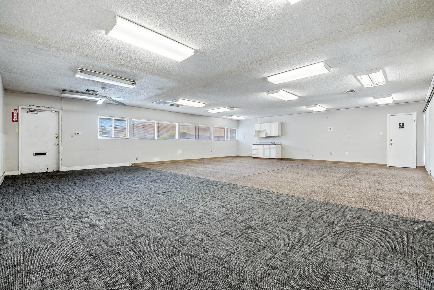 1629 Pollasky Ave, Clovis, CA 93612