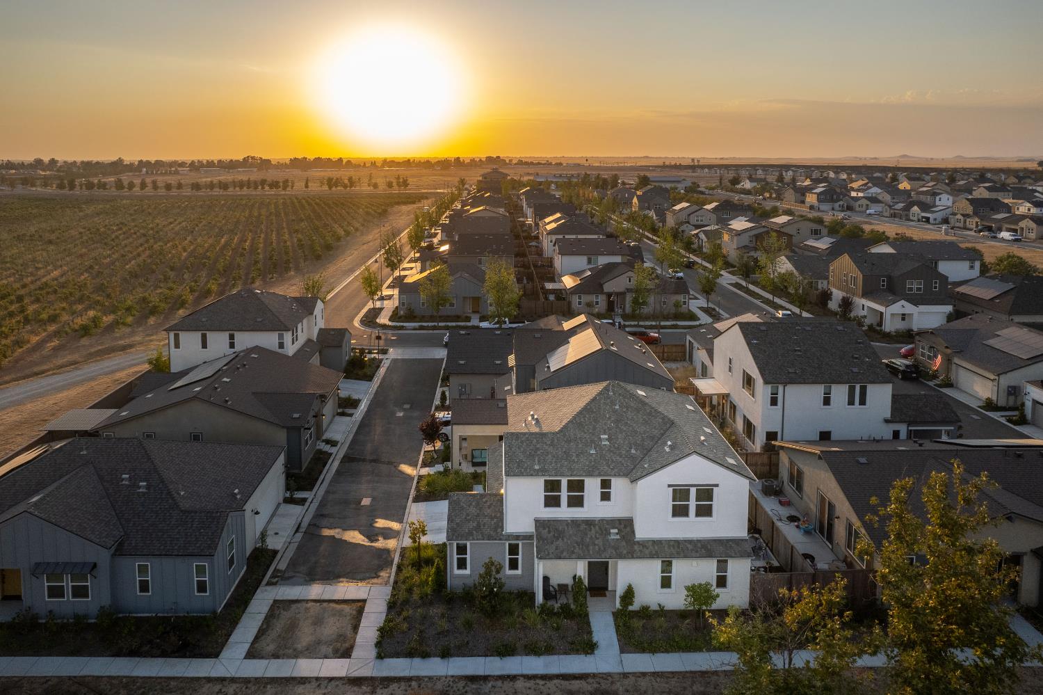 849 Livio Way, Madera, CA 93636