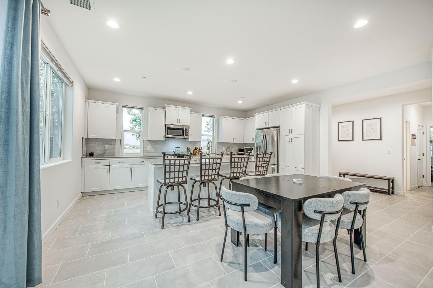 849 Livio Way, Madera, CA 93636