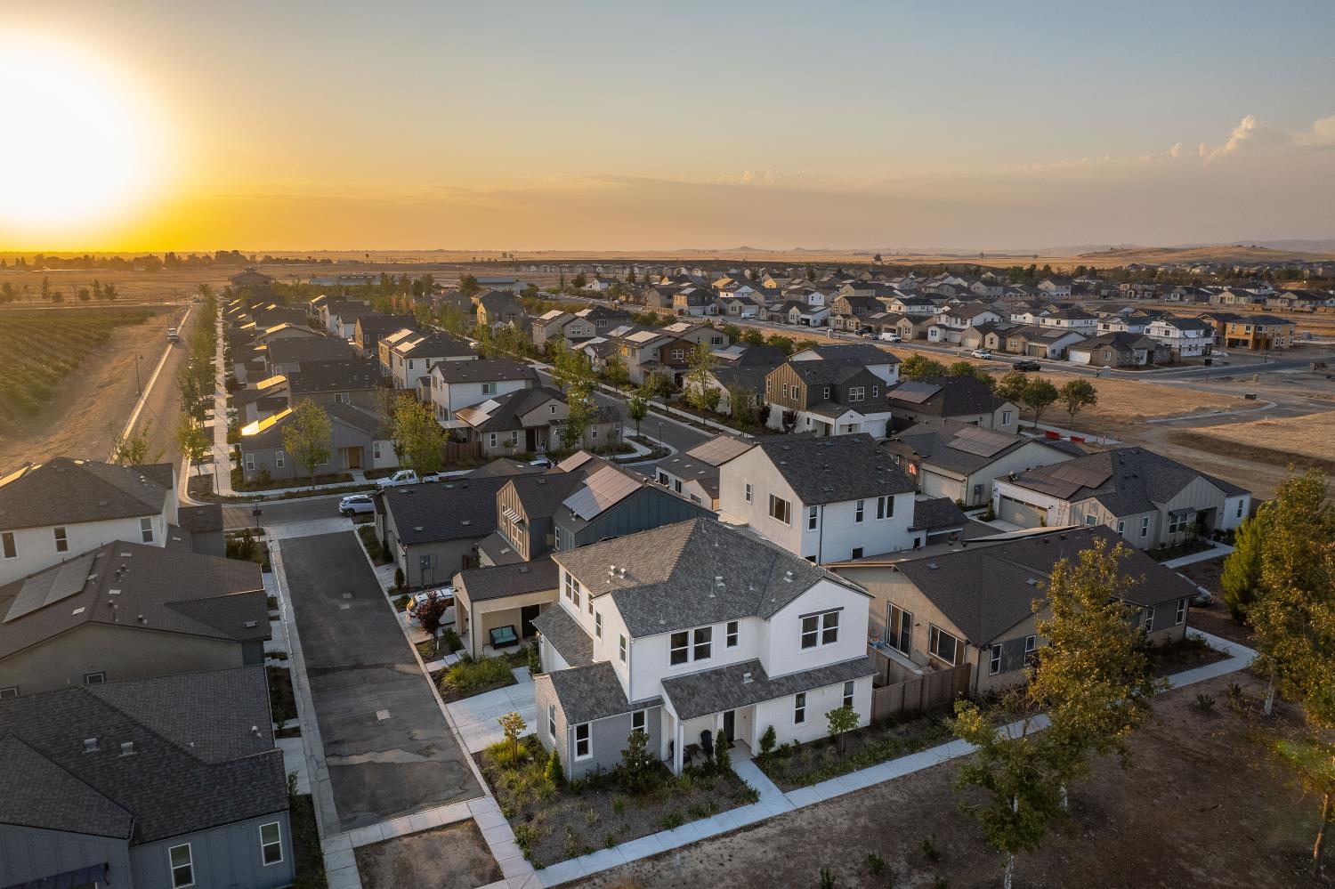 849 Livio Way, Madera, CA 93636