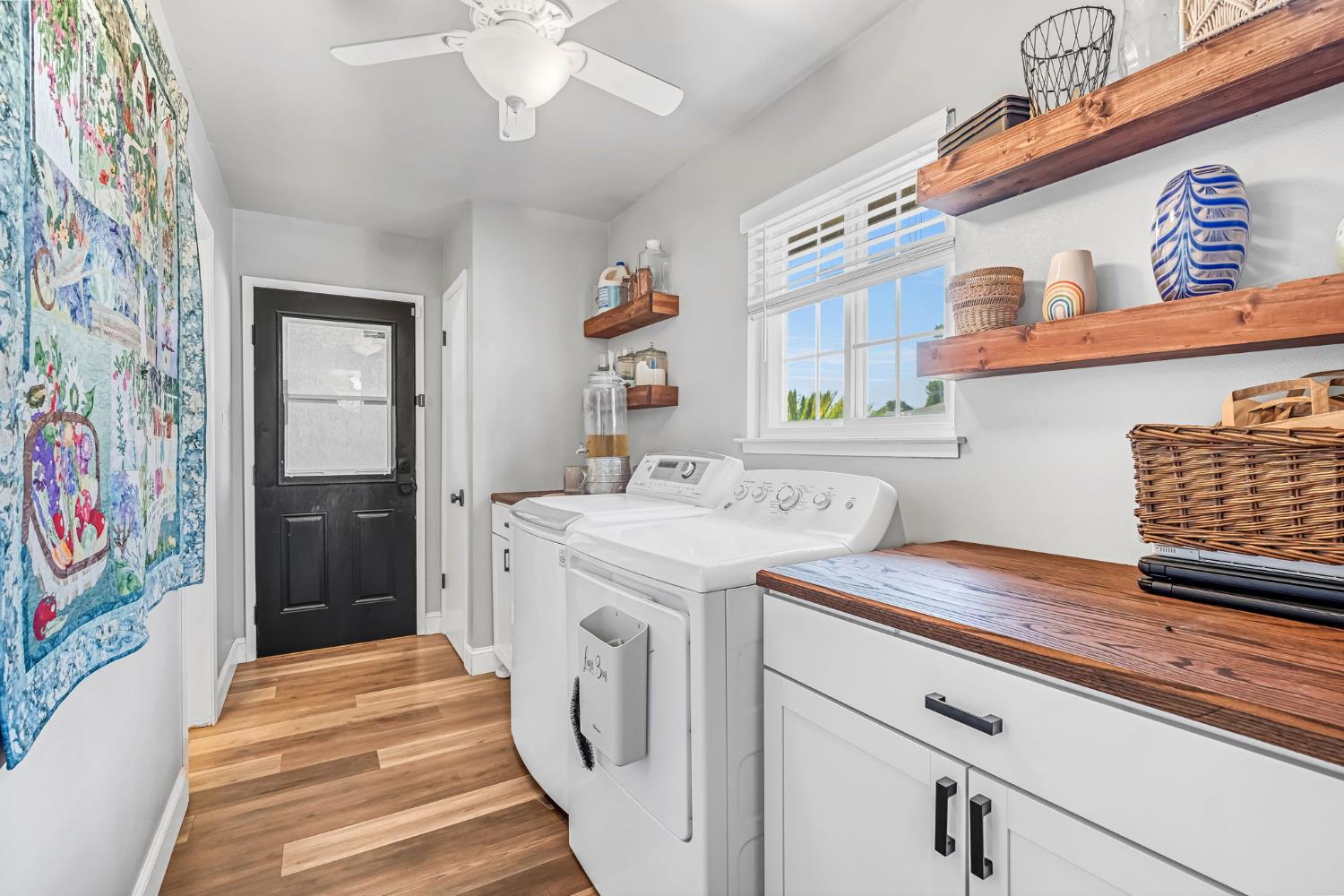 6737 N Harrison Ave, Fresno, CA 93711