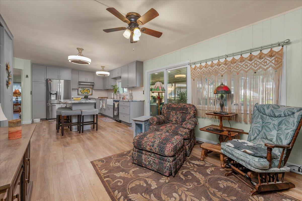 339 N Frankwood #29, Sanger, CA 93657