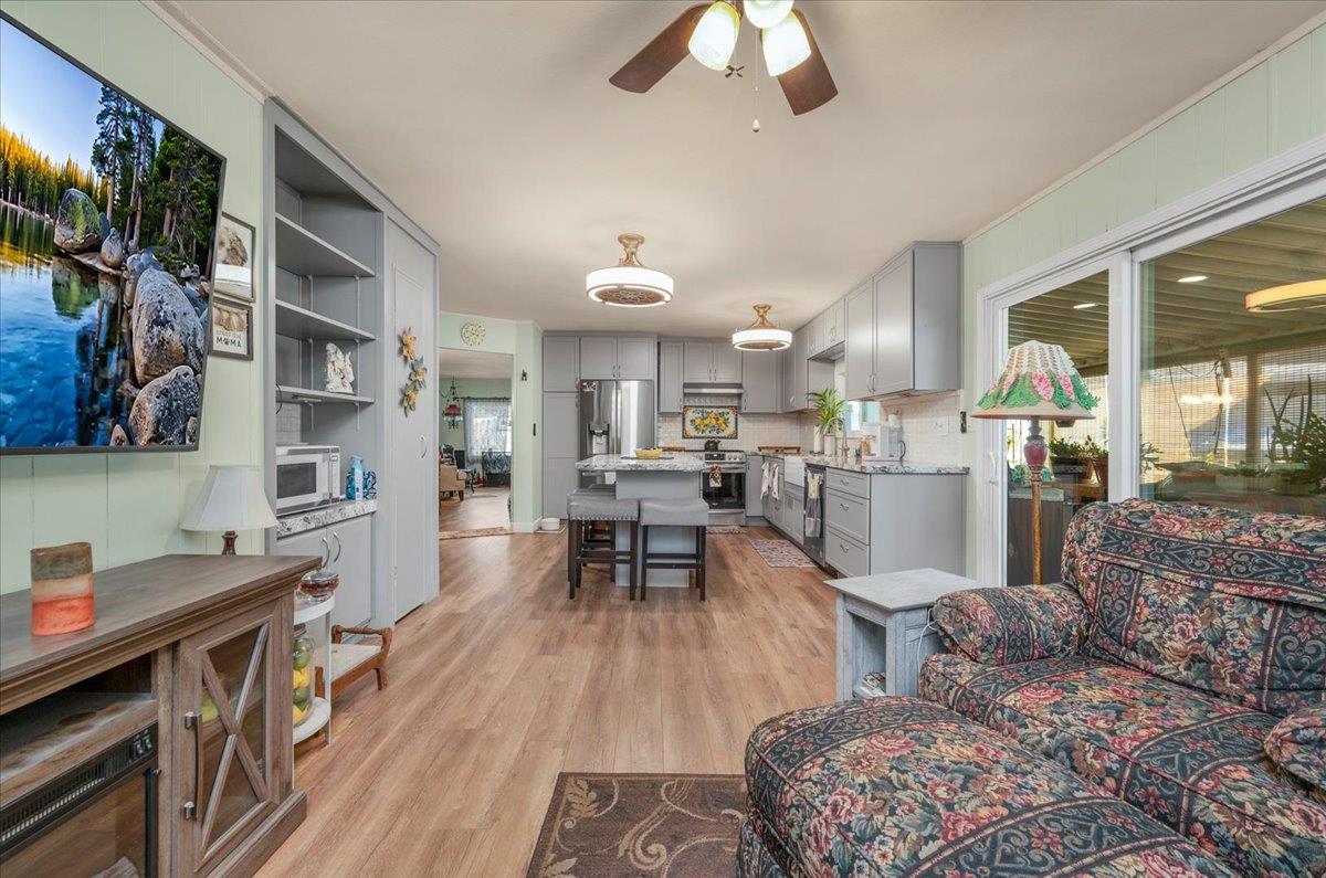 339 N Frankwood #29, Sanger, CA 93657