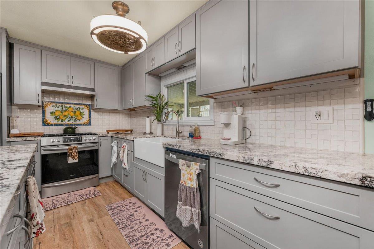 339 N Frankwood #29, Sanger, CA 93657